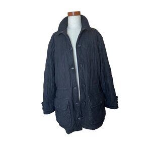 Aquascutum vintage women’s jacket. Black quilted  44 ch  31 long